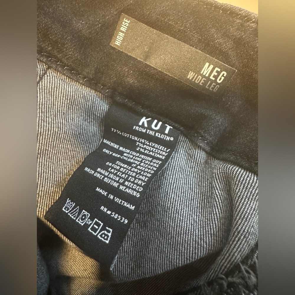 Kut From The Kloth Meg Utility Wide Leg Raw Hem black - size 6 - Picture 7 of 7